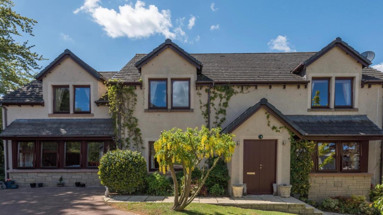 Tranquil Accommodation In A Great Location. Lanark Exterior photo