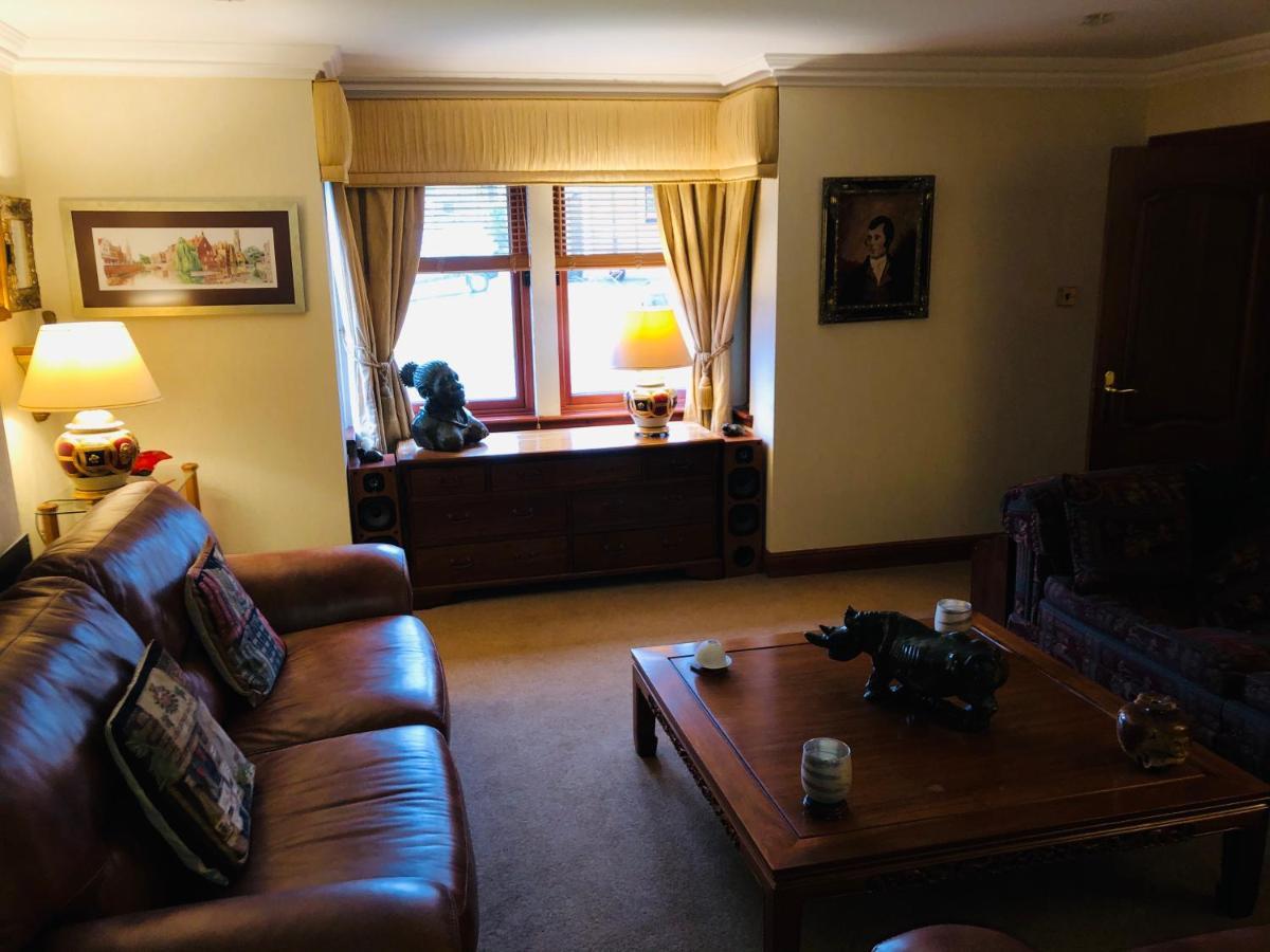 Tranquil Accommodation In A Great Location. Lanark Exterior photo