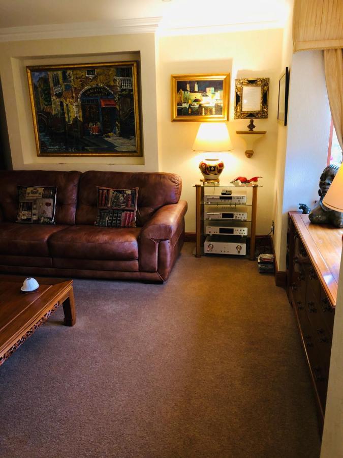 Tranquil Accommodation In A Great Location. Lanark Exterior photo